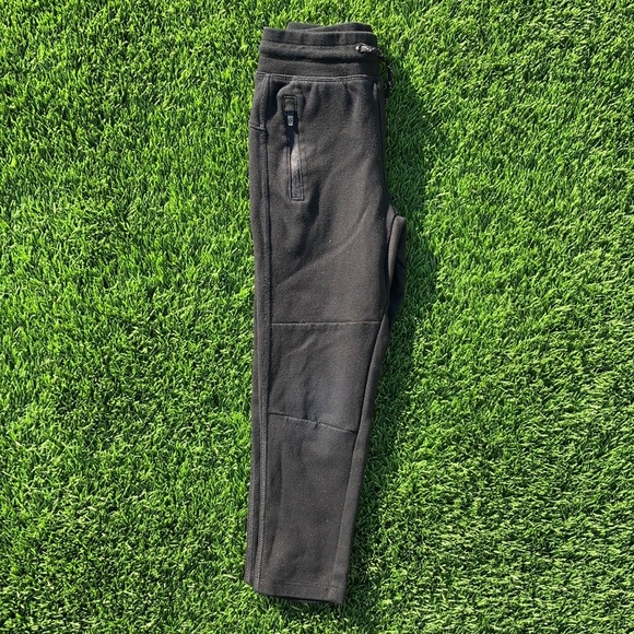 GAP jogger sweatpants // Boys // Size Small - Picture 3 of 12